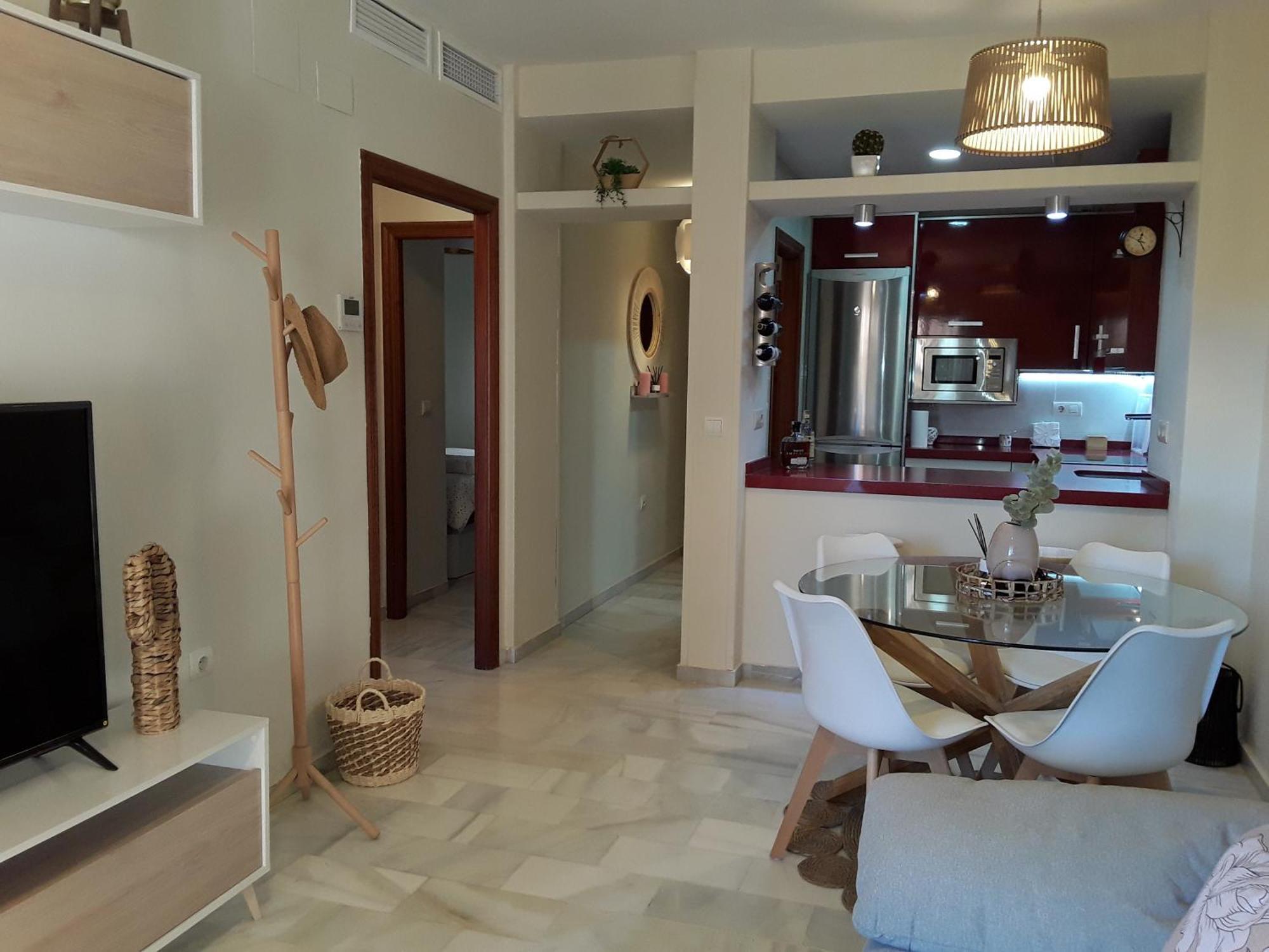 Whydhand Resorts Apartments ,Pools And Lovely Terrace フエンヒロラ エクステリア 写真