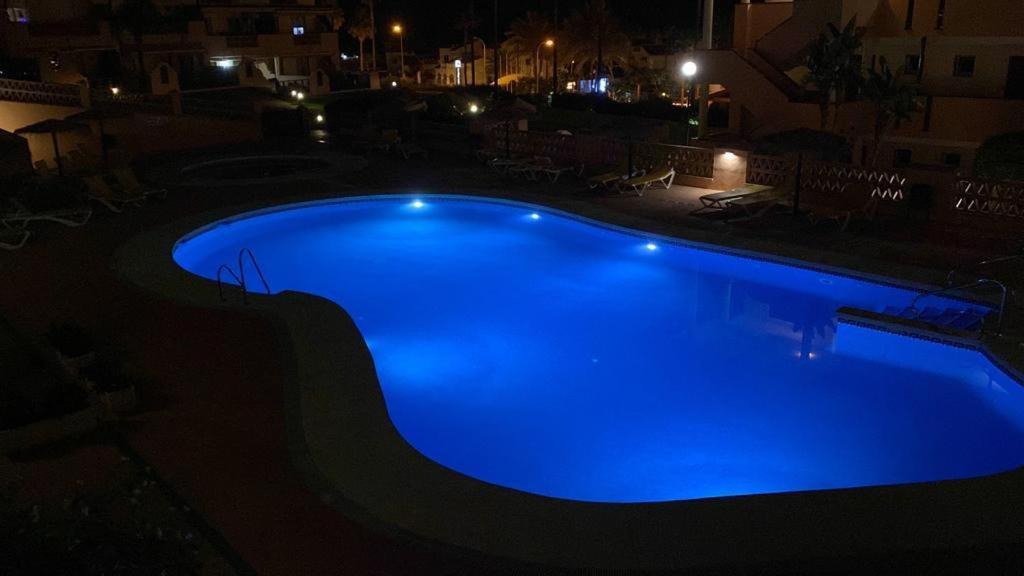 Whydhand Resorts Apartments ,Pools And Lovely Terrace フエンヒロラ エクステリア 写真